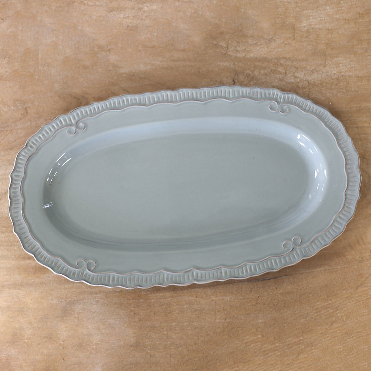 Everett Oval Platter Light Blue
