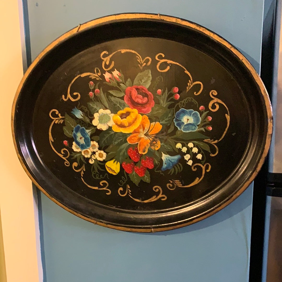 TOLE TRAY