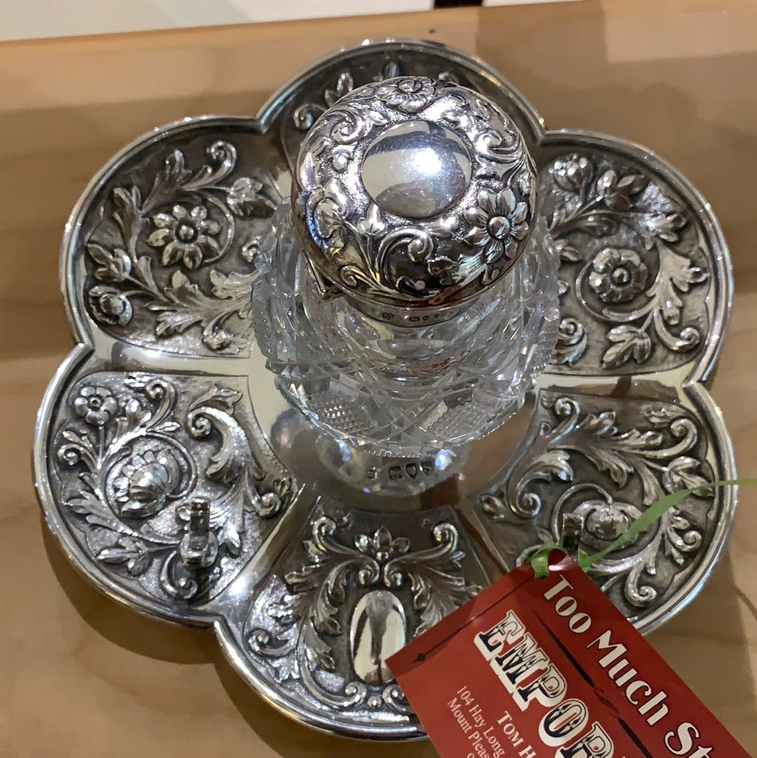 ENGLISH STERLING INK WELL