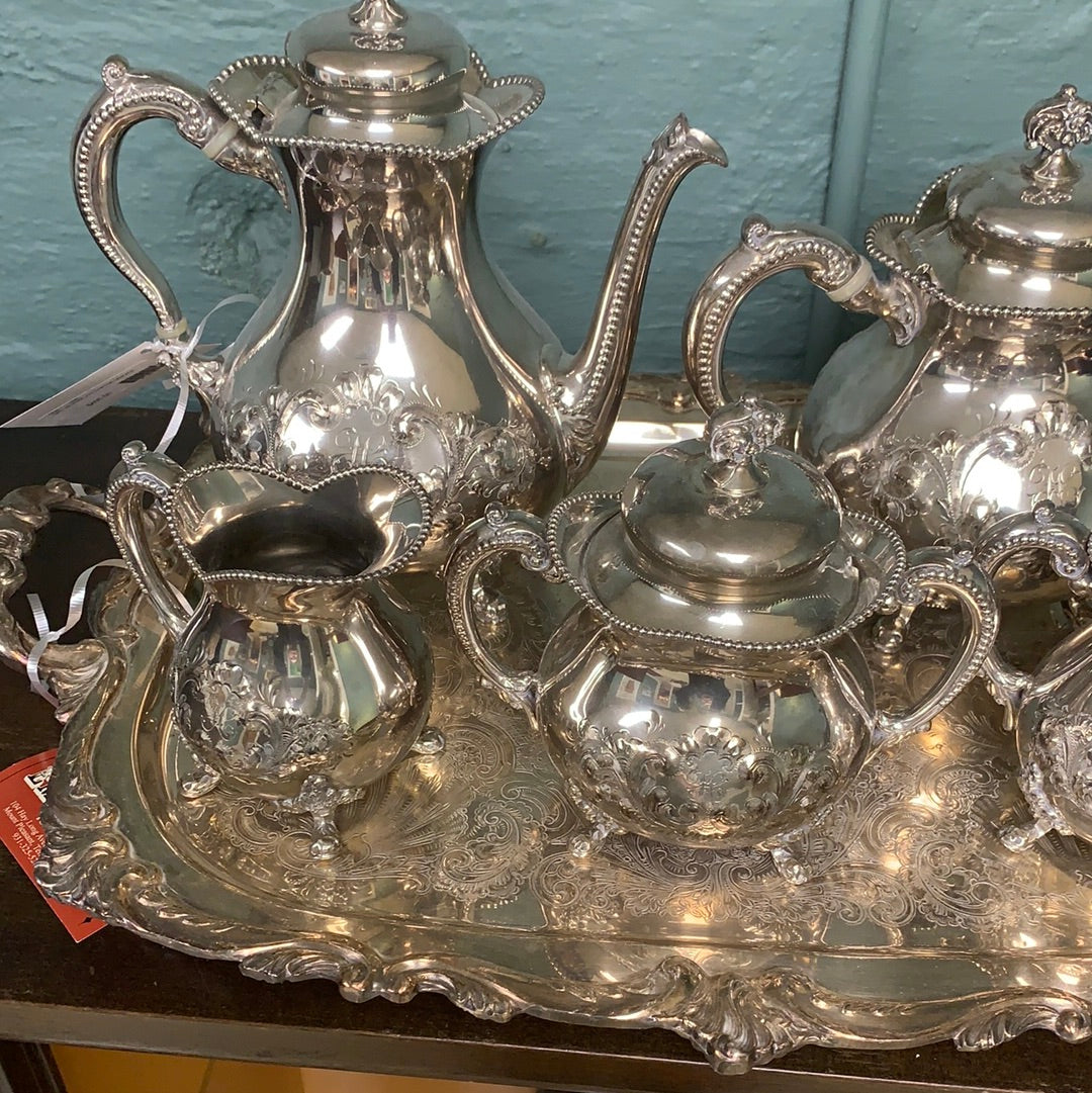 LG. SILVERPLATE TRAY