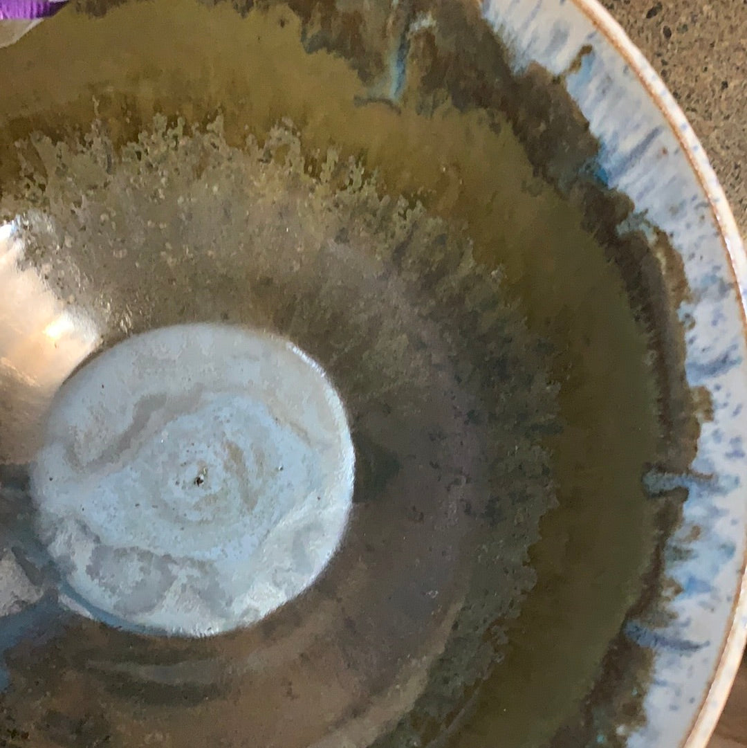 8.5 GREEN BOWL w/CREAM RIM