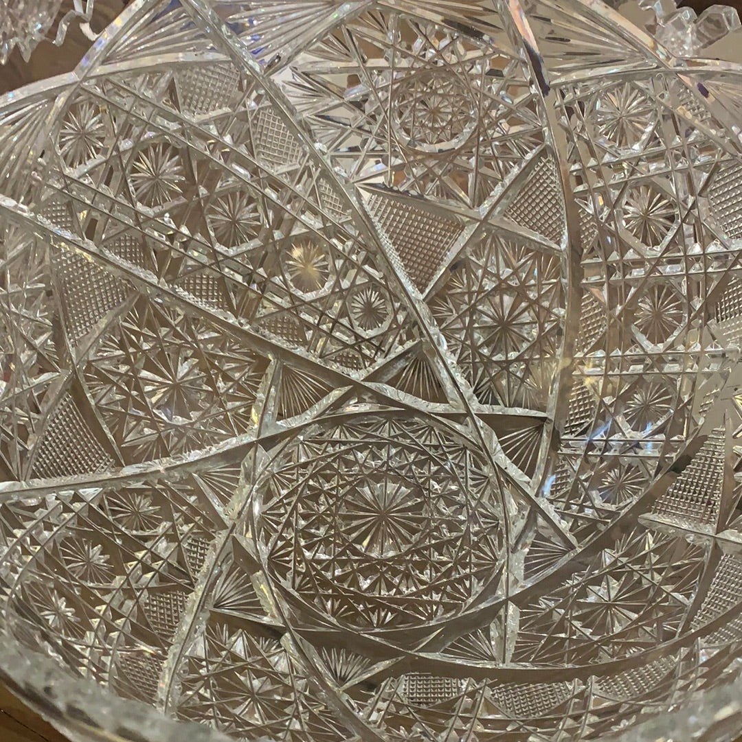 CUTGLASS PUNCH BOWL