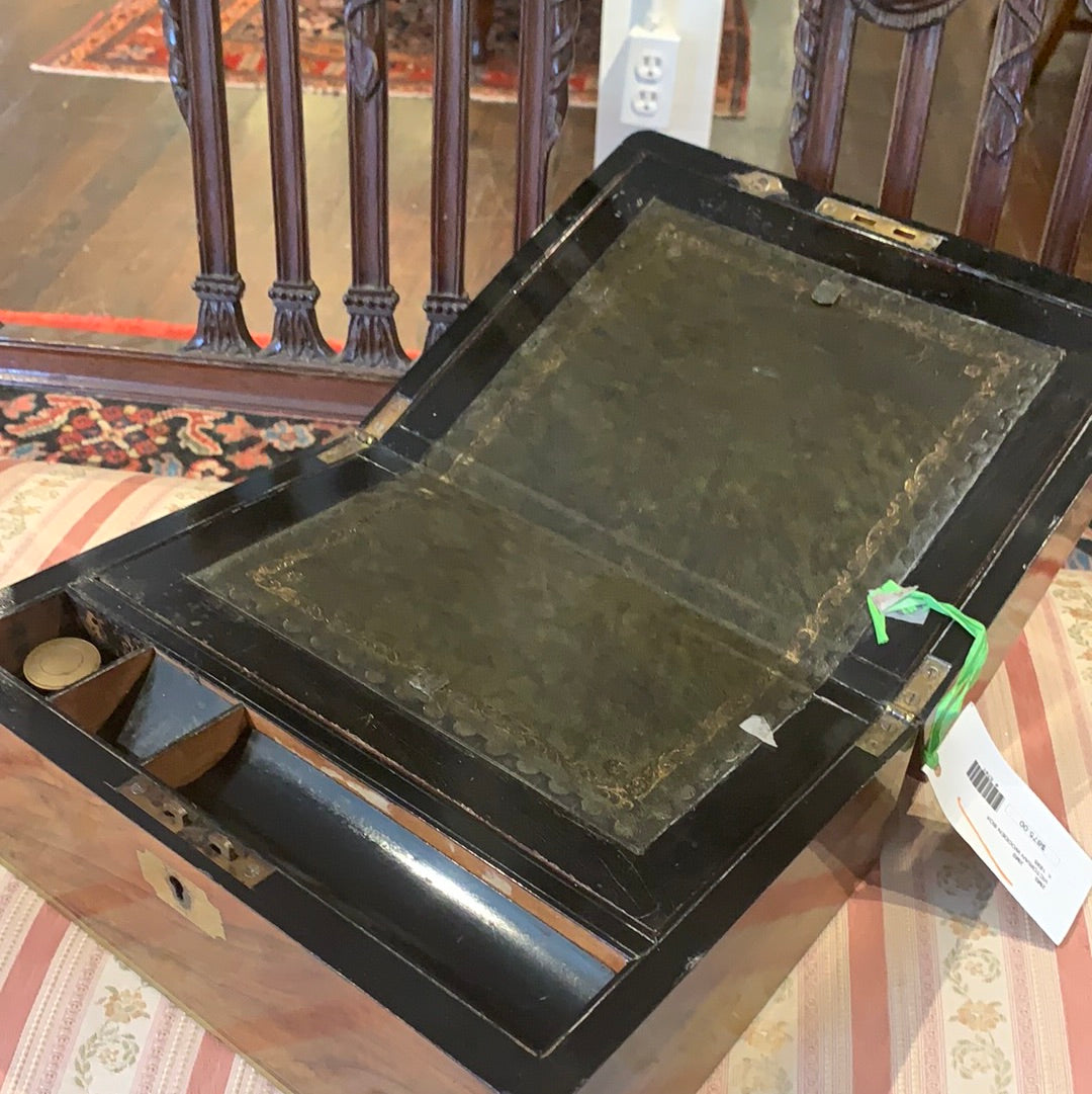VICTORIAN WOODEN BOX