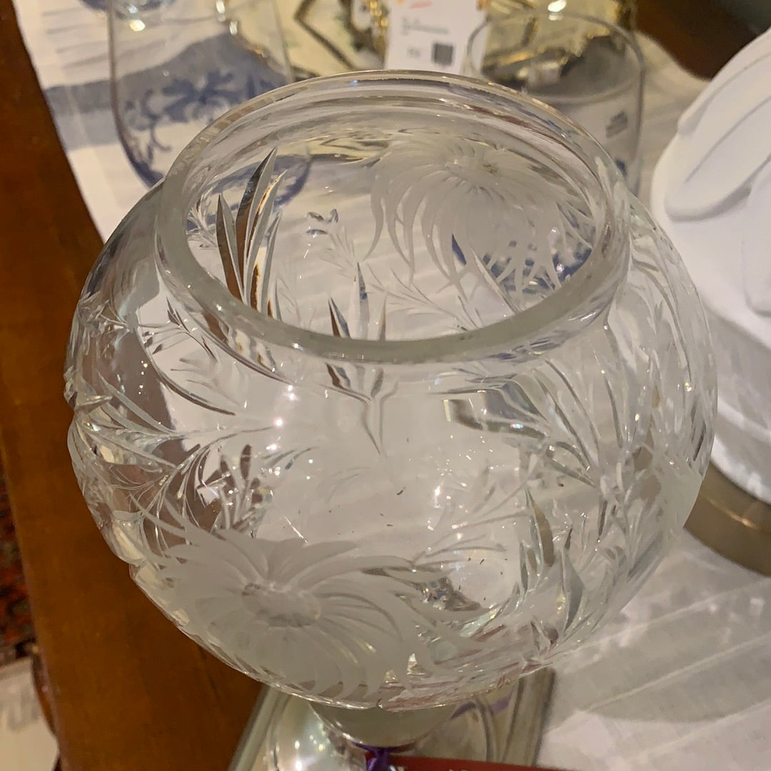 CUT GLASS FT. ROSE BOWL