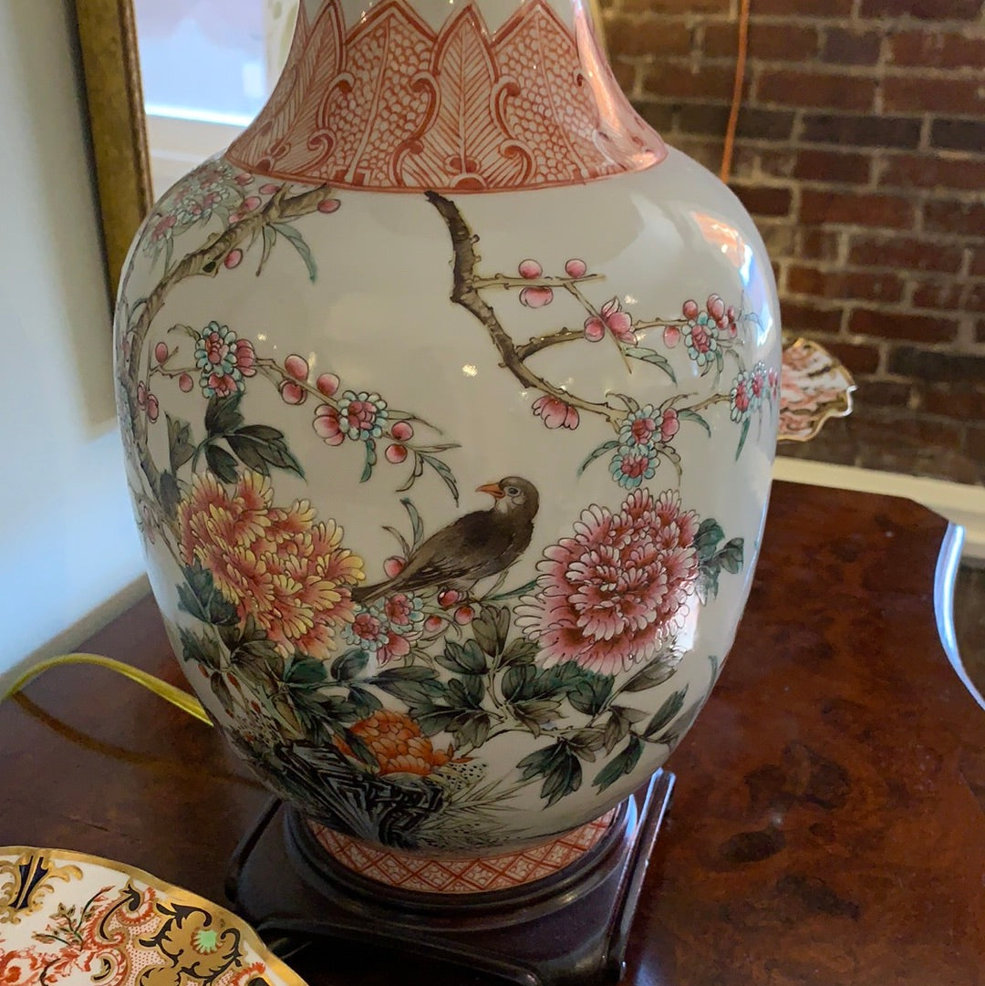PORCELAIN ROSE FAMILE LAMP