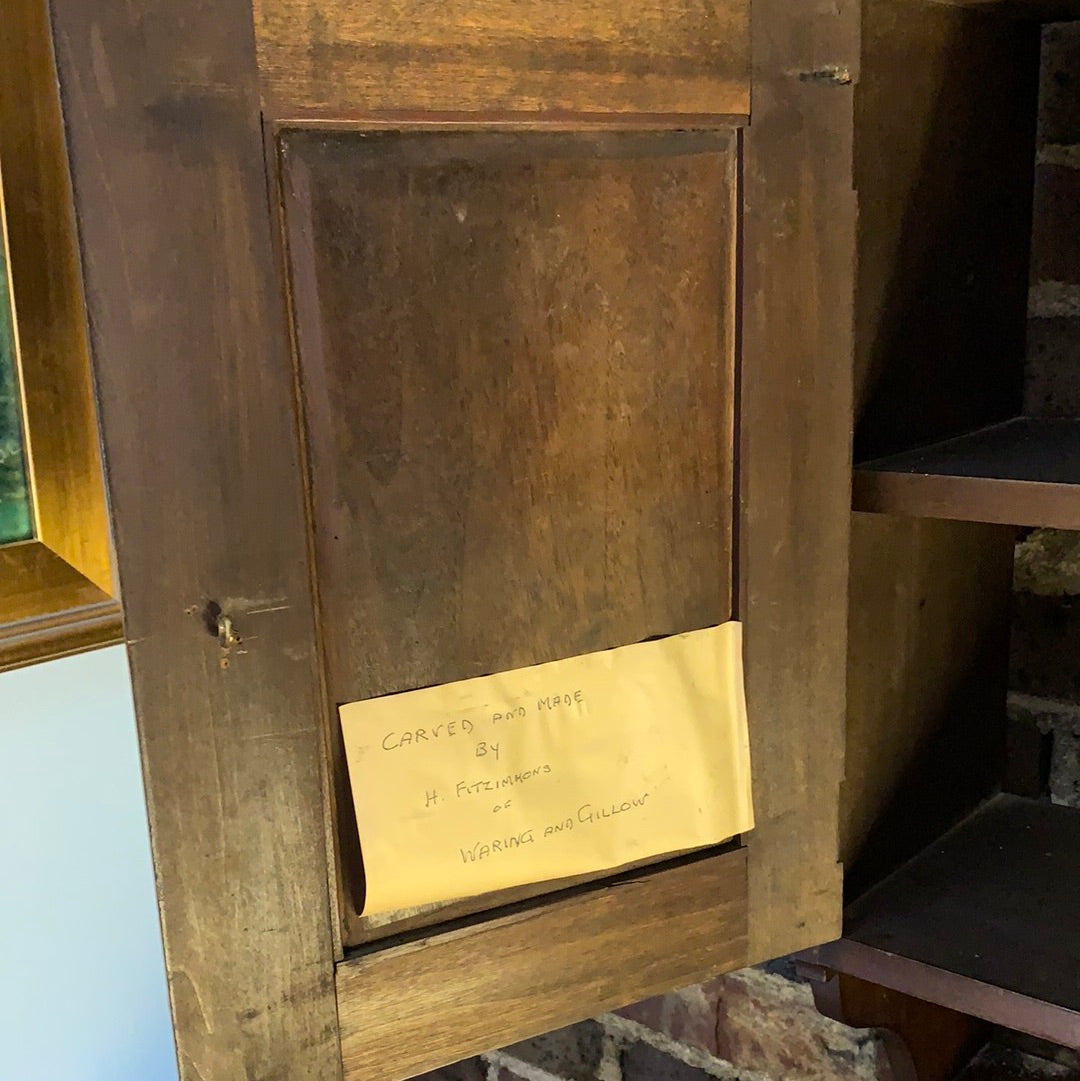 WOODEN CABINET W/SHELF