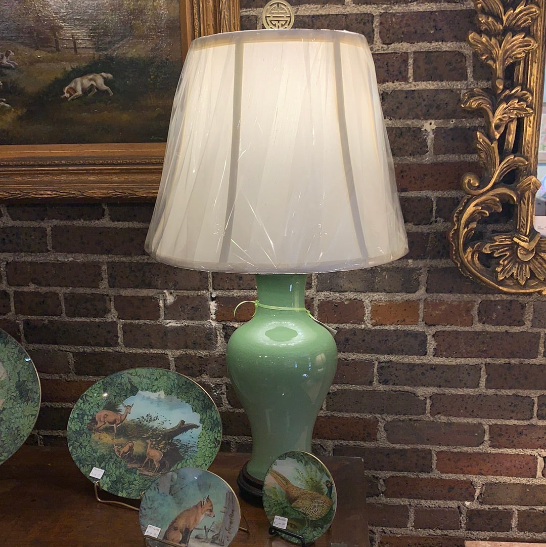 LAMP - LT. GREEN FISHTAIL, PORC