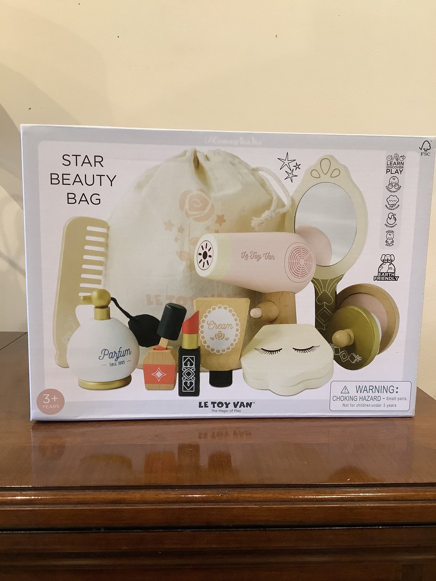 Star beauty bag