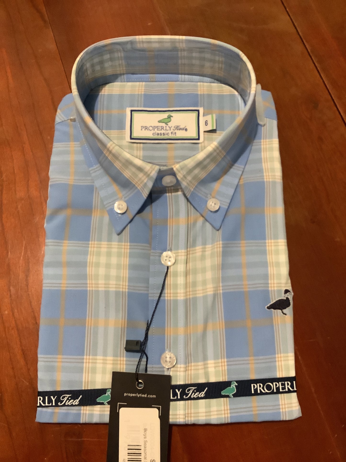 Boys seasonal sport shirt cape cod