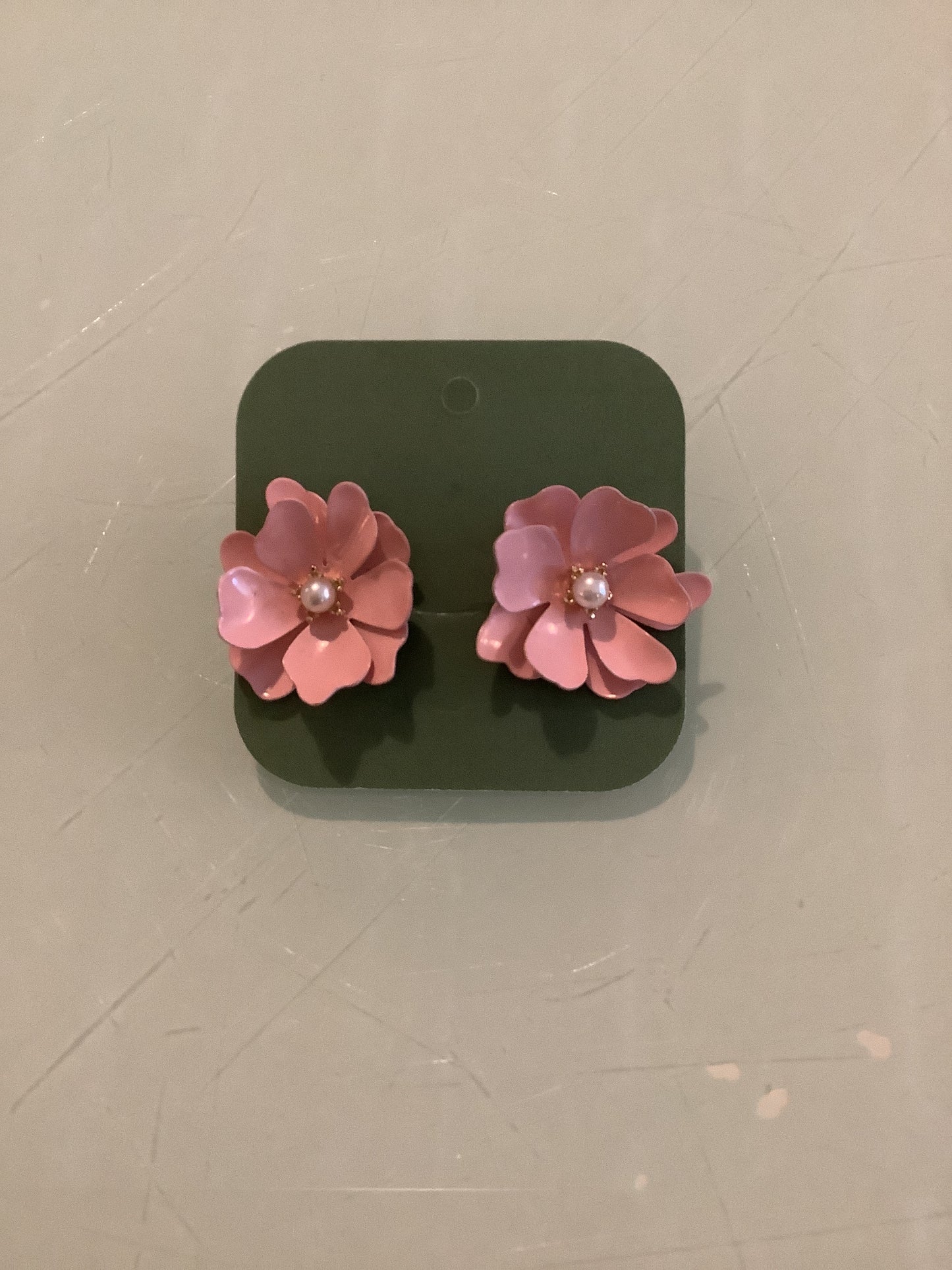 Flower earrings