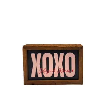 6X4 Xoxo Hugs & Kisses Valentines Decor
