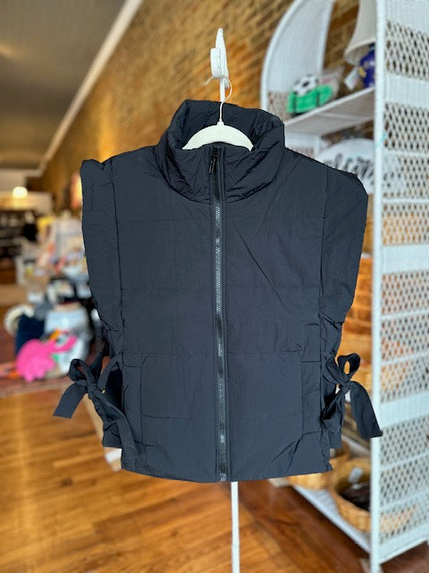 Fitted Black Puffy Vest