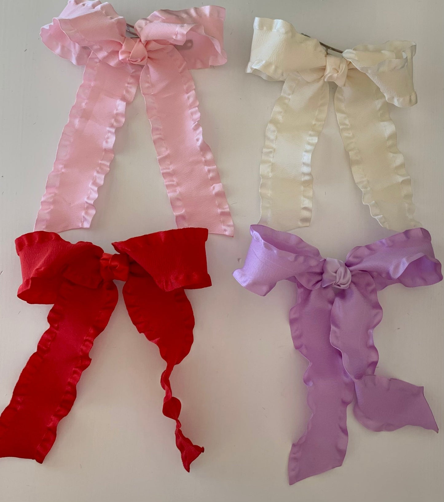 Long Crinkle Tail Bow - Breckenridge Baby