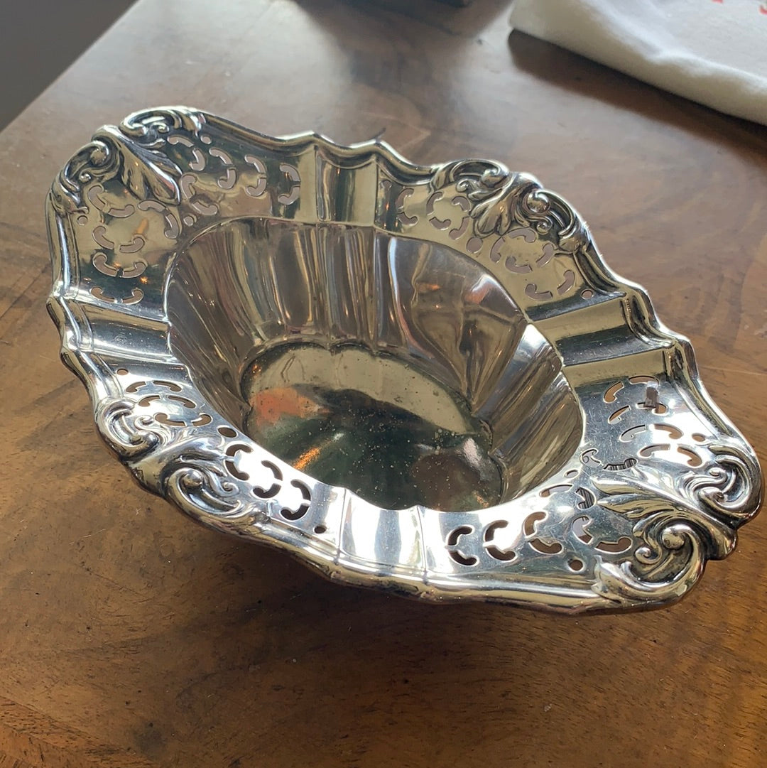 SM. STERLING RETICULATED BOWL