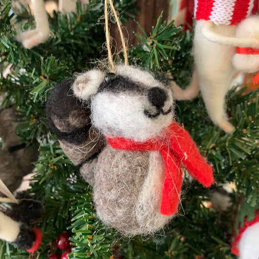 FELT RACCOON ORNAMENT