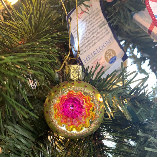 CHRISTMAS TWINKLE ORNAMENT