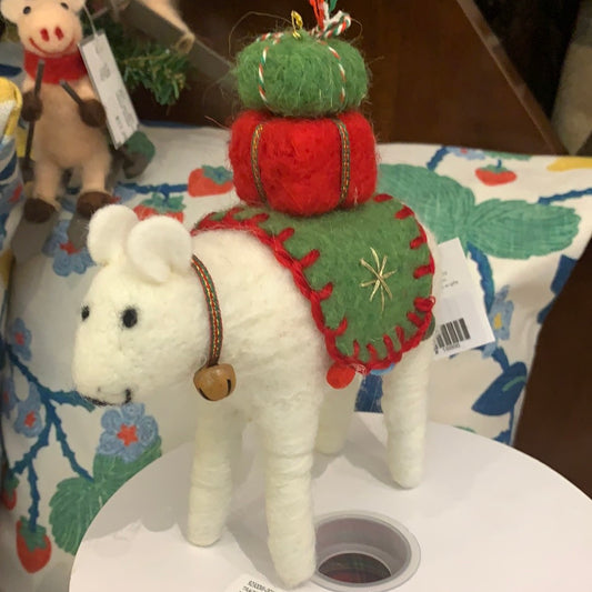 FELT POLAR BEAR w/GIFTS