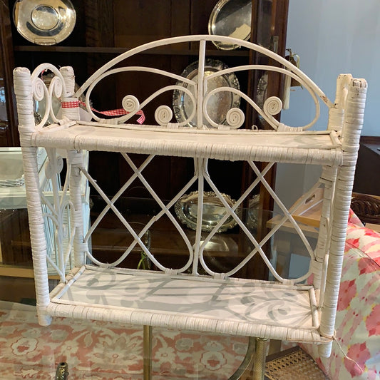 White Heart Wicker Shelf