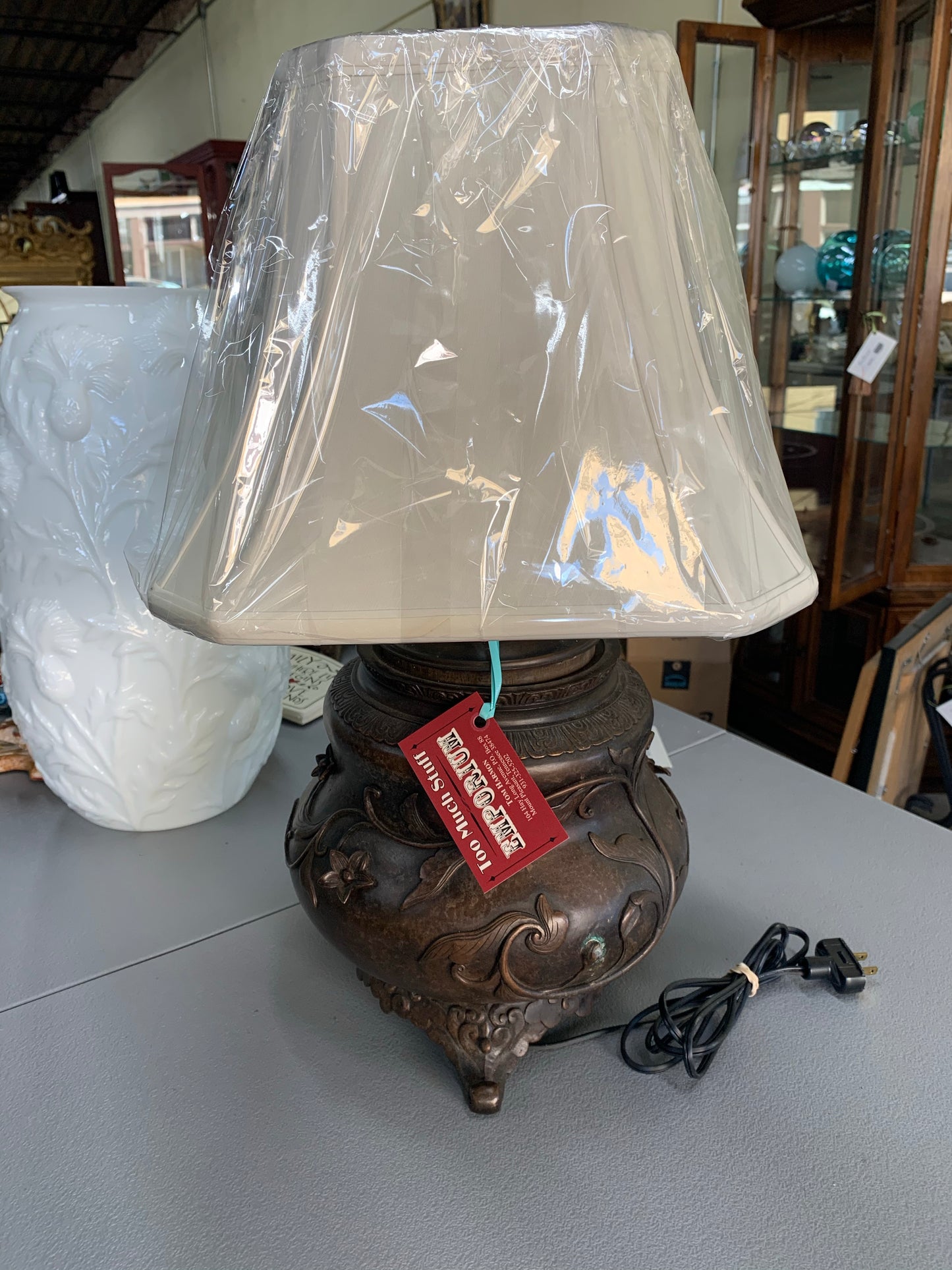 BRONZE LAMP